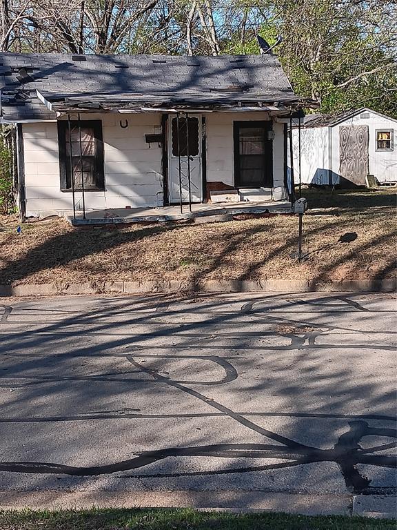 1113 West 31st Street Tyler, TX 75702 - Photo 1 of 5 a view of a building entrance