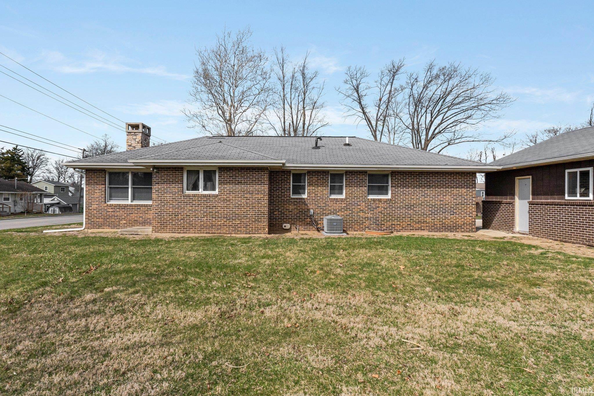 400 Robson Road Winona Lake, IN 46590 - Photo 18 of 22 Gallery Image 18