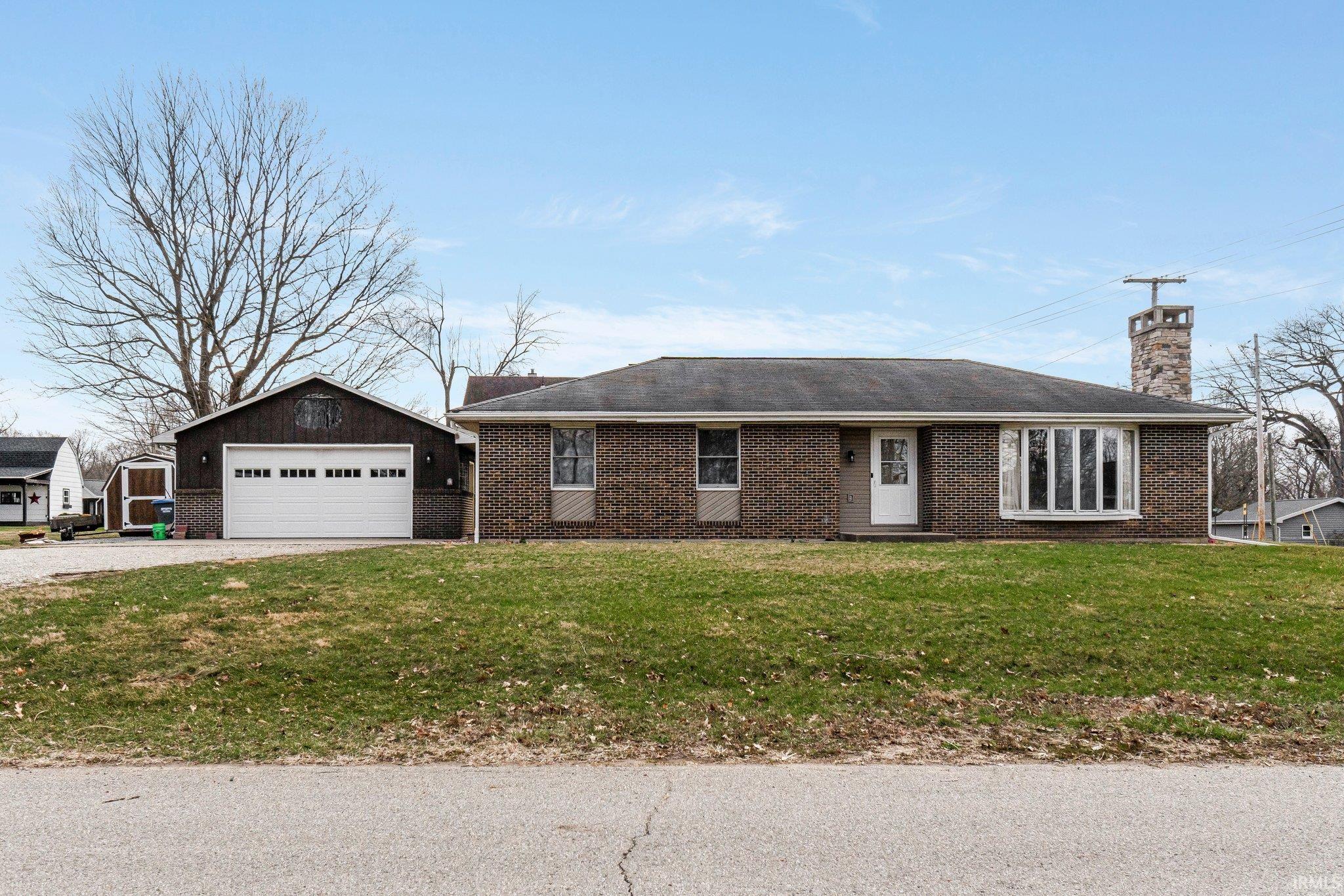 400 Robson Road Winona Lake, IN 46590 - Photo 4 of 22 Gallery Image 4