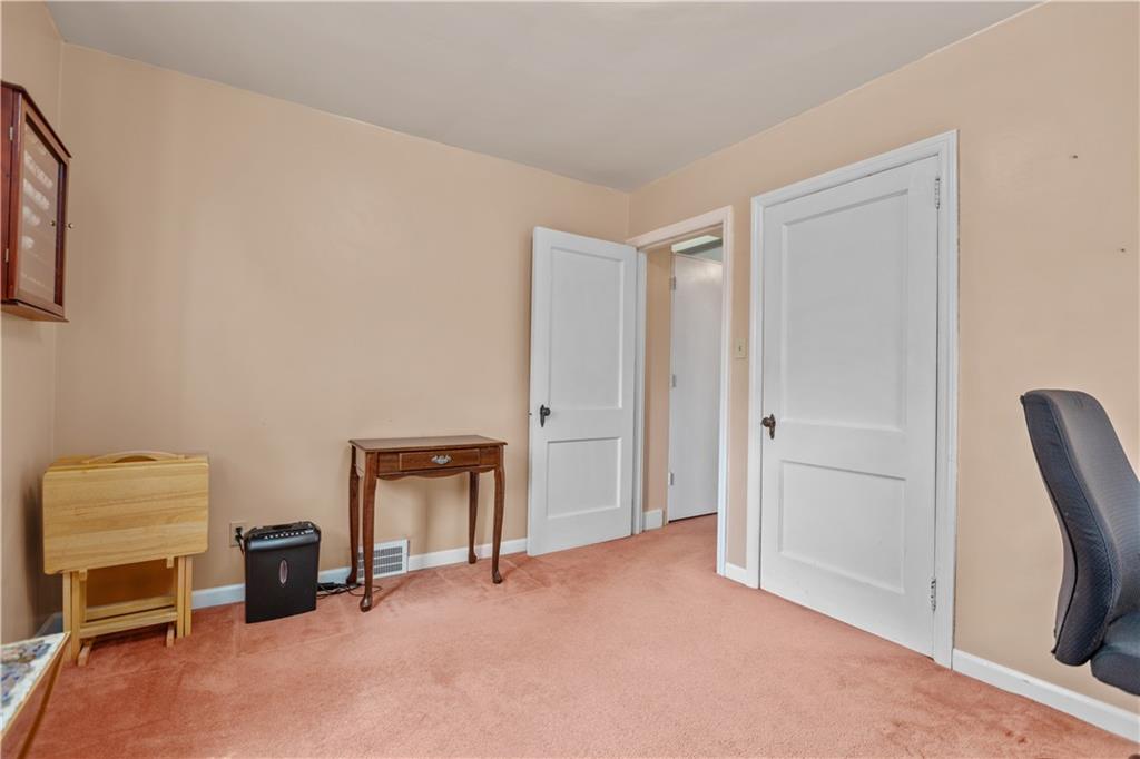 10204 Pearl Road Pittsburgh, PA 15235 - Photo 13 of 32 a view of an empty room and closet area