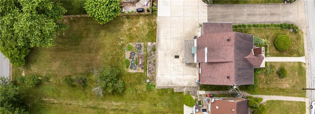 10204 Pearl Road Pittsburgh, PA 15235 - Photo 28 of 32 an aerial view of residential house with outdoor space