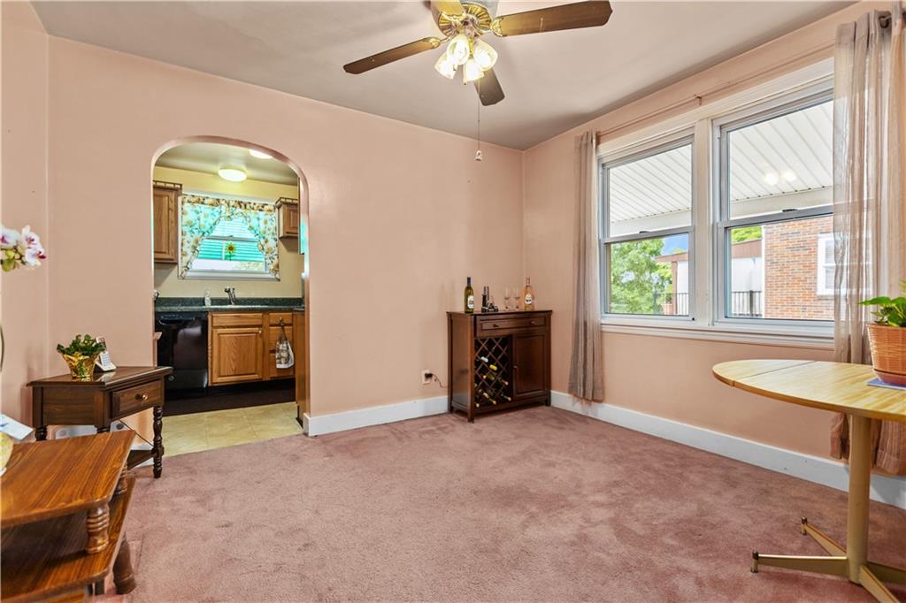 10204 Pearl Road Pittsburgh, PA 15235 - Photo 5 of 32 a view of a livingroom with furniture and a livingroom