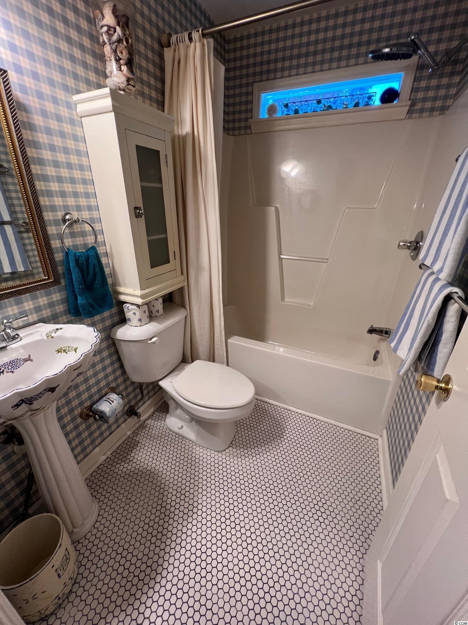4227 Brook Drive Murrells Inlet, SC 29576 - Photo 8 of 19 Gallery Image 8
