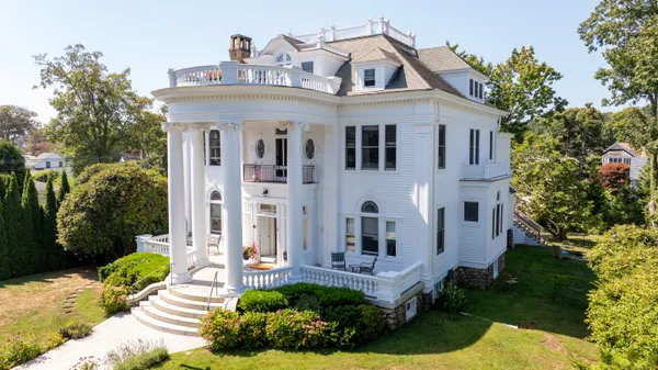 $1,950,000 | 27 Church Street, Groton, CT 06340