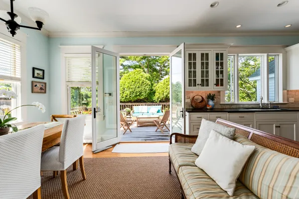 $1,950,000 | 27 Church Street, Groton, CT 06340
