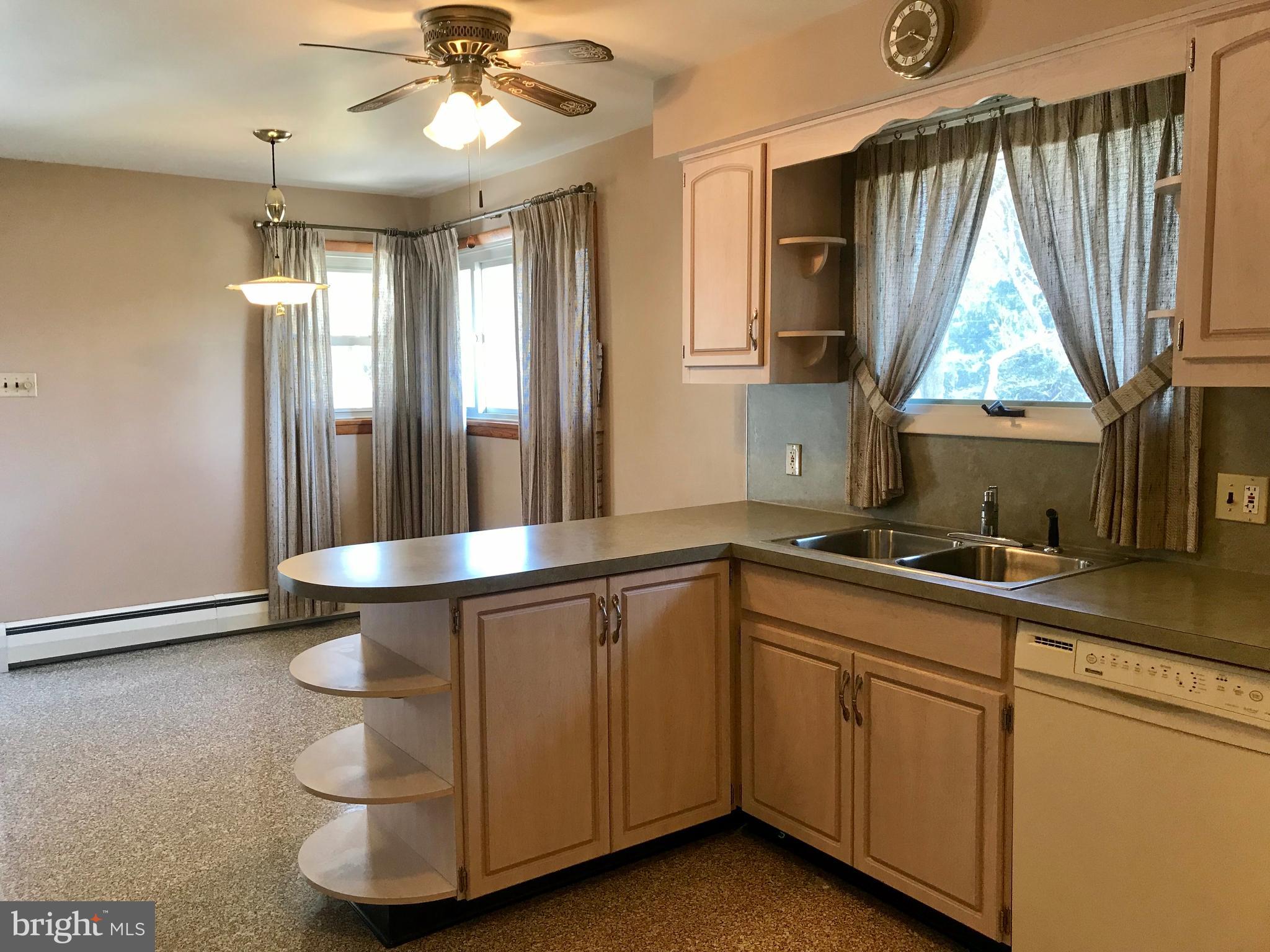 25 Lane Road Boyertown, PA 19512 - Photo 6 of 10 Gallery Image 6