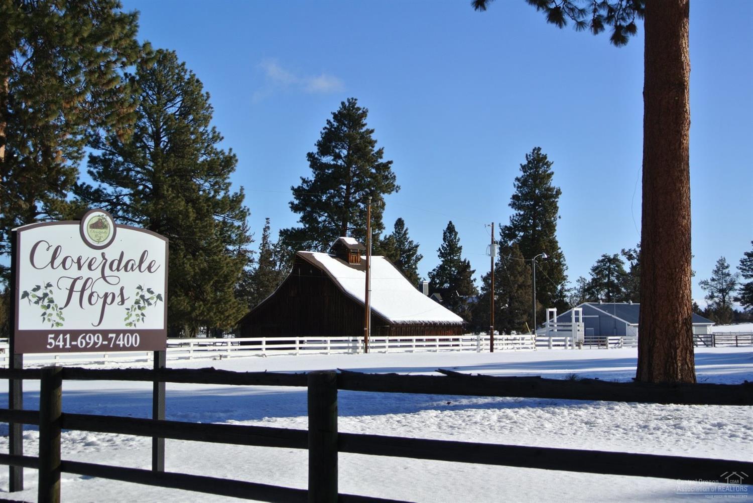 67450 Cloverdale Road Bend, OR 97703 - Photo 1 of 25 Primary Photo