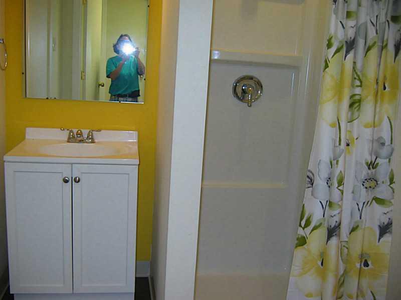 2394 Rose Garden Road Pittsburgh, PA 15220 - Photo 17 of 25 Full Bath. new full bathroom