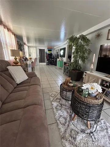 $180,000 | 153 Plantation Boulevard, Lake Worth, FL 33467