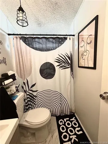 $180,000 | 153 Plantation Boulevard, Lake Worth, FL 33467