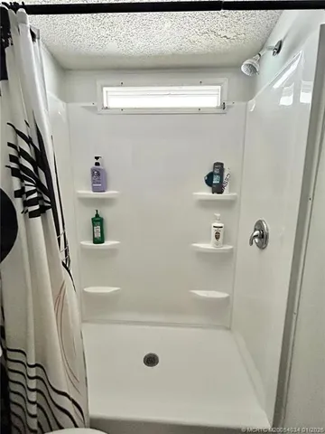 $180,000 | 153 Plantation Boulevard, Lake Worth, FL 33467