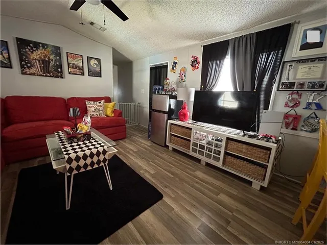 $180,000 | 153 Plantation Boulevard, Lake Worth, FL 33467