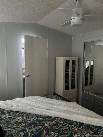 $180,000 | 153 Plantation Boulevard, Lake Worth, FL 33467