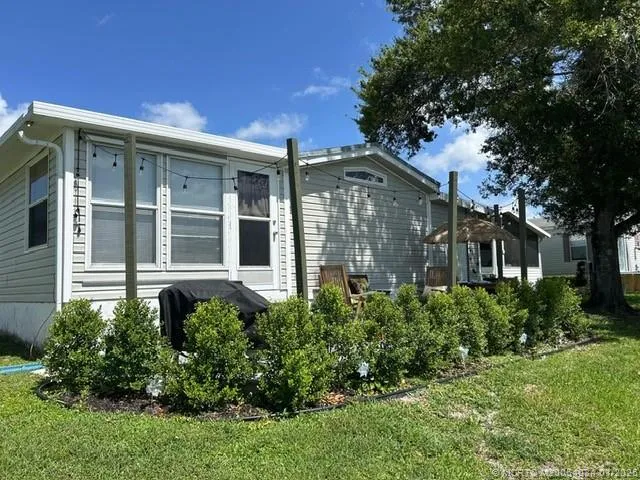 $180,000 | 153 Plantation Boulevard, Lake Worth, FL 33467