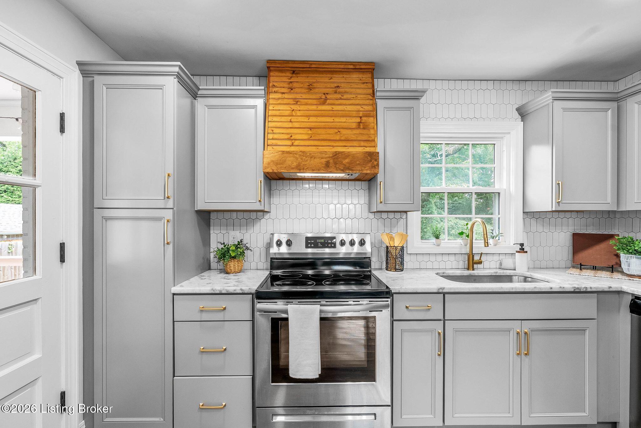 2901 Miles Road Louisville, KY 40220 - Photo 12 of 39 beautiful, updated kitchen