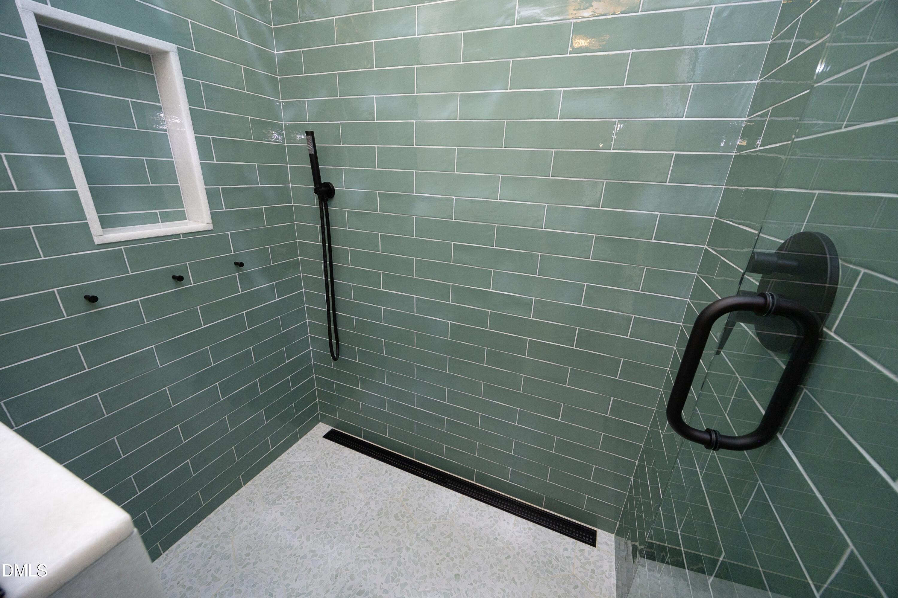 1116 Berwyn Way Raleigh, NC 27615 - Photo 30 of 51 29Shower