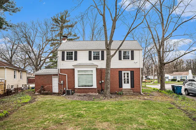 $1,895 | 138 North Howard Court, Gary, IN 46403