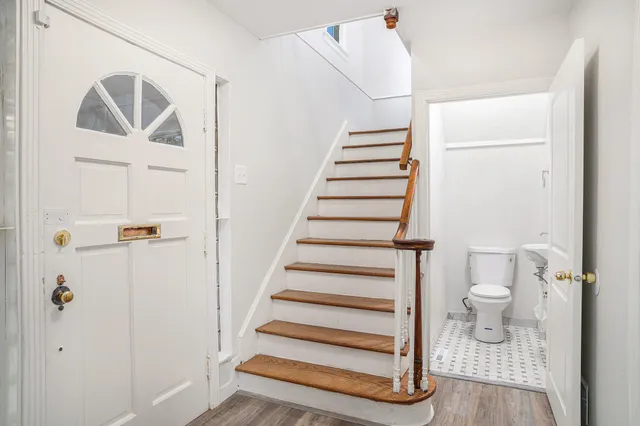 $1,895 | 138 North Howard Court, Gary, IN 46403