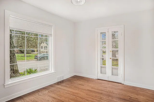 $1,895 | 138 North Howard Court, Gary, IN 46403