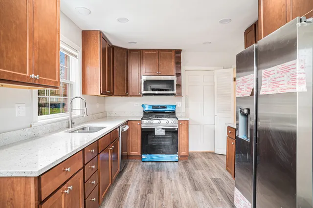 $1,895 | 138 North Howard Court, Gary, IN 46403