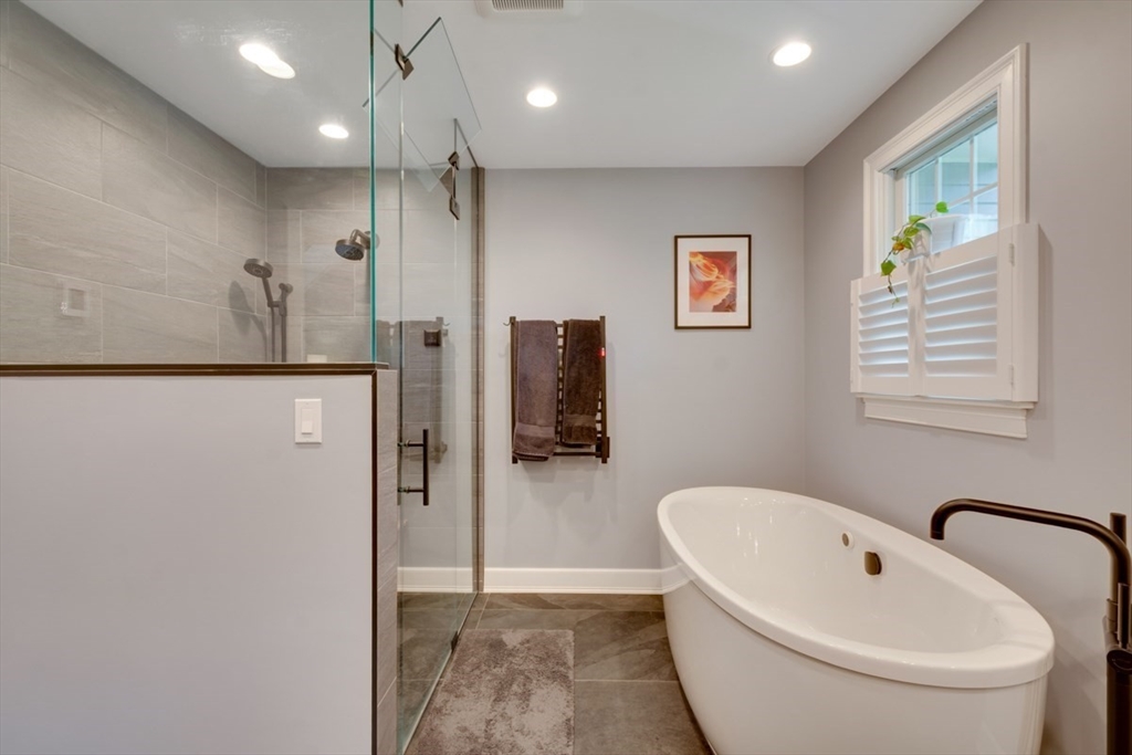 37 Spruce Road North Reading, MA 01864 - Photo 21 of 42