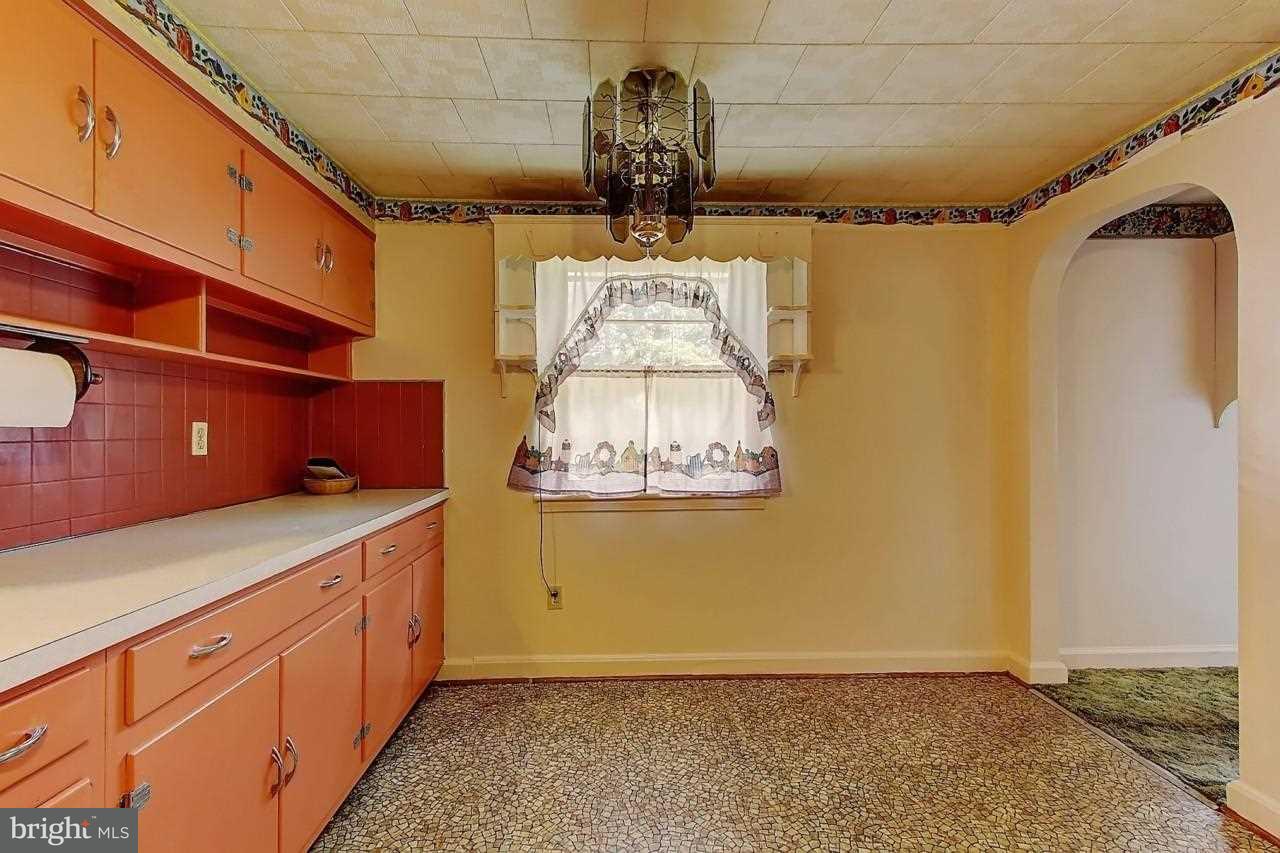 615 Arsenal Road York, PA 17406 - Photo 10 of 28 Gallery Image 10