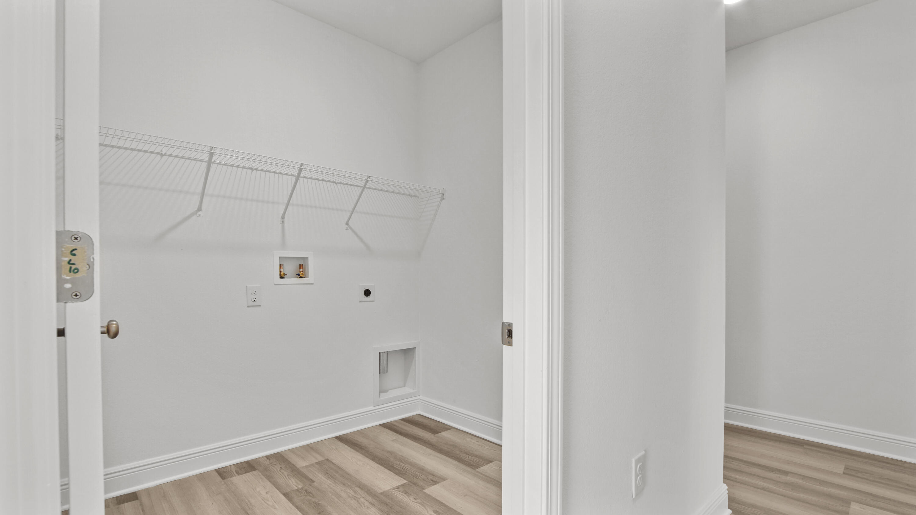 86 Grass Owl Loop Freeport, FL 32439 - Photo 28 of 34 a view of a room