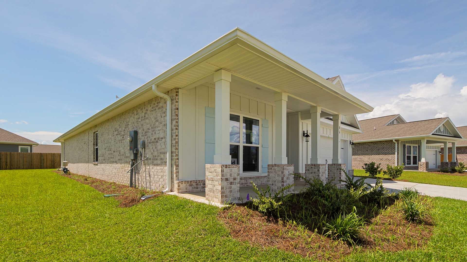 86 Grass Owl Loop Freeport, FL 32439 - Photo 33 of 34 a front view of house with yard