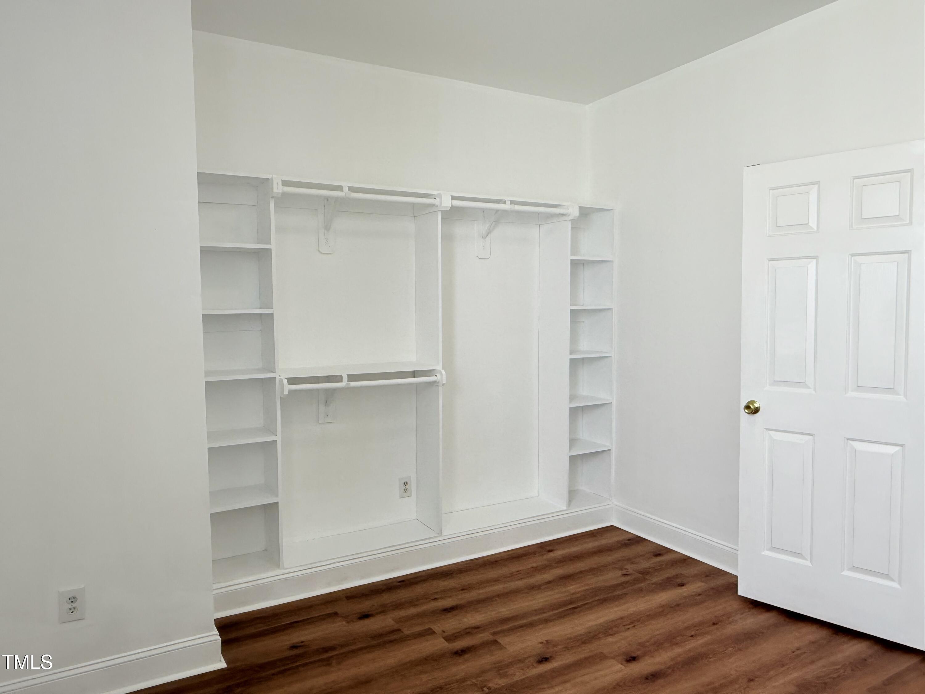 2848 Roundleaf Court Raleigh, NC 27604 - Photo 14 of 61 IMG_2899