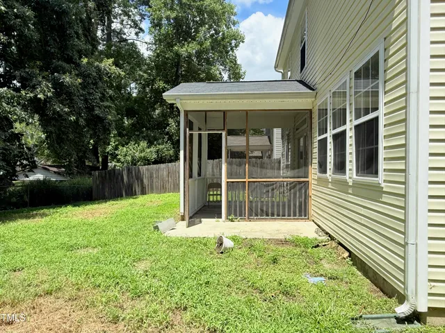 $399,000 | 2848 Roundleaf Court, Raleigh, NC 27604