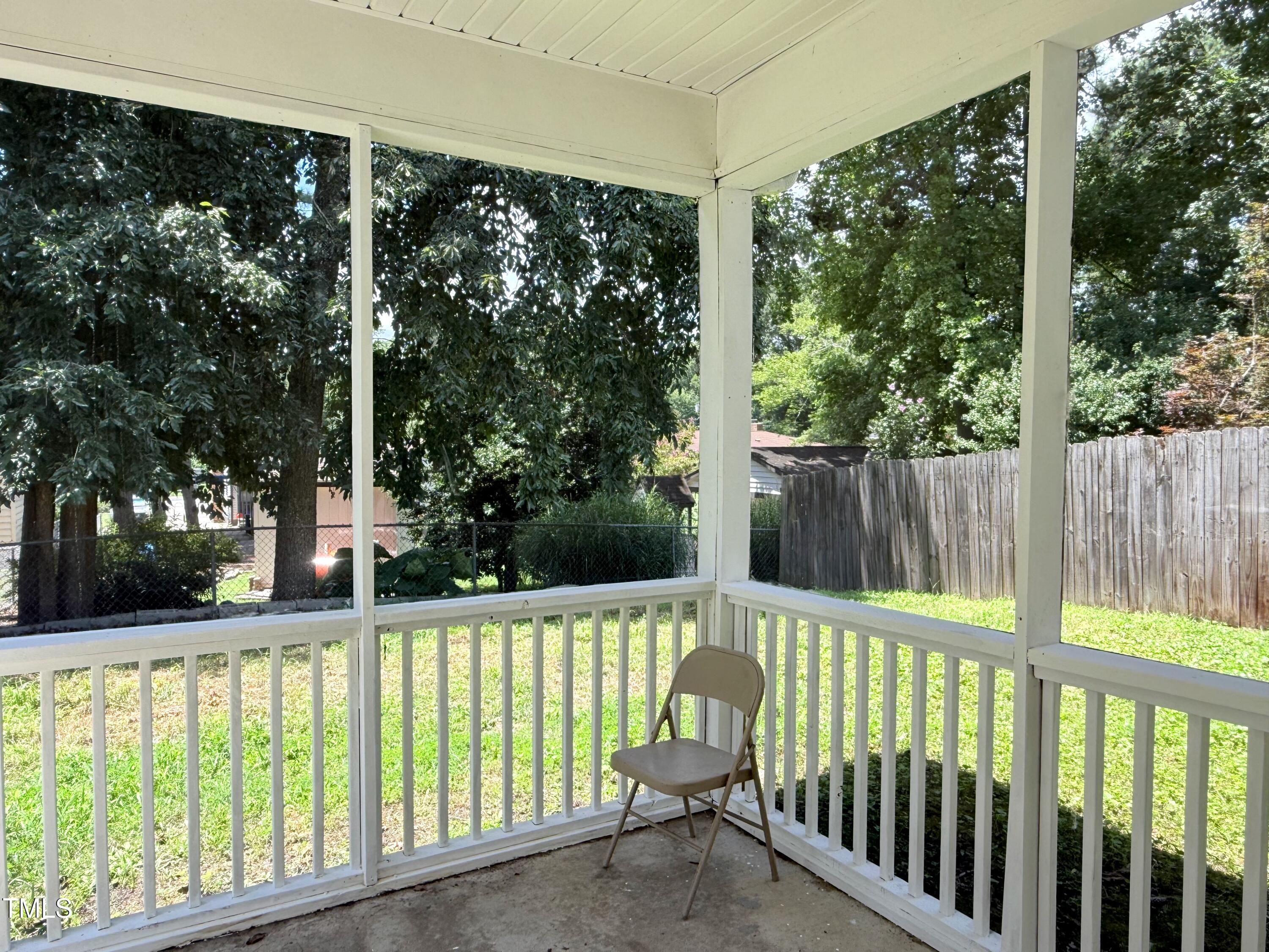 2848 Roundleaf Court Raleigh, NC 27604 - Photo 59 of 61 IMG_2944