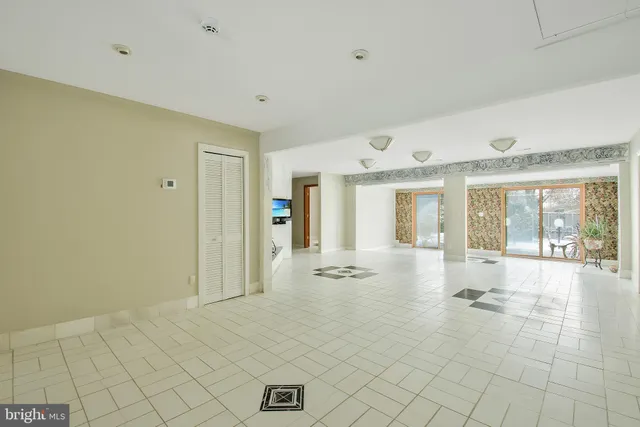 $2,950 | 6561 Shady Side Road, Shady Side, MD 20764