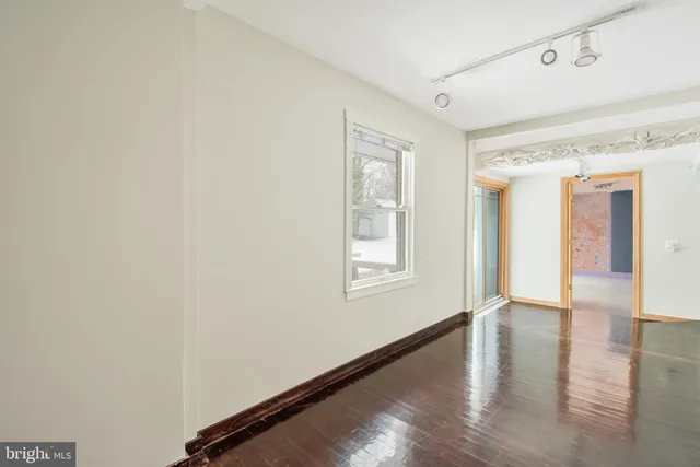 $2,950 | 6561 Shady Side Road, Shady Side, MD 20764