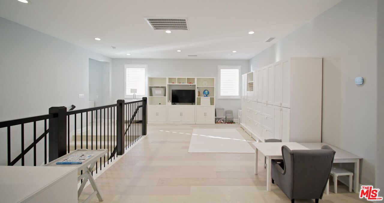 20326 Liverpool Way Porter Ranch, CA 91326 - Photo 26 of 56