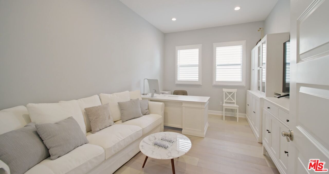 20326 Liverpool Way Porter Ranch, CA 91326 - Photo 40 of 56