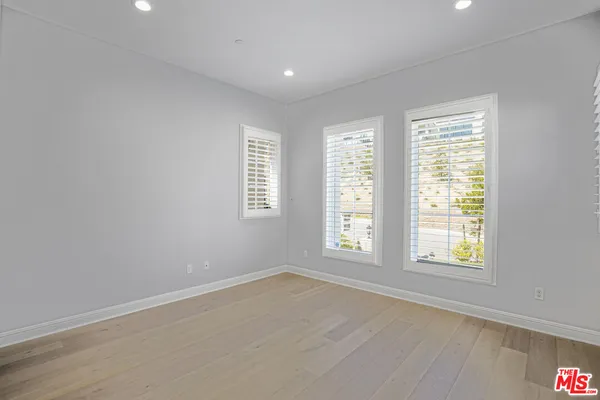 $14,000 | 20326 Liverpool Way, Porter Ranch, CA 91326