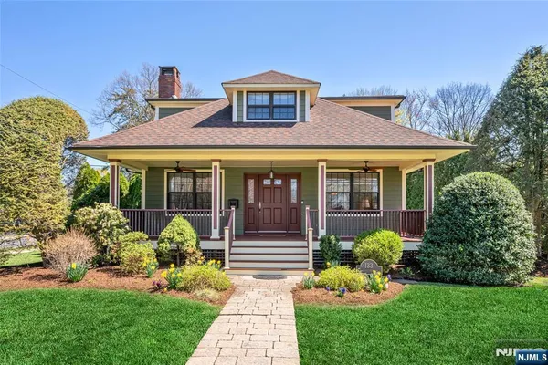 $1,595,000 | 133 North Pleasant Avenue, Ridgewood, NJ 07450