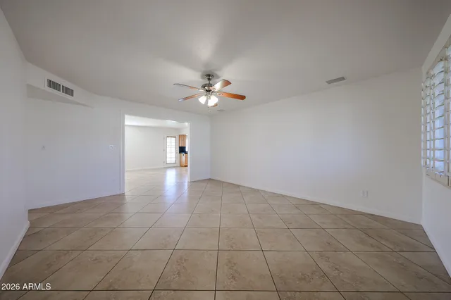 $1,900 | 3015 West Bluefield Avenue, Phoenix, AZ 85053