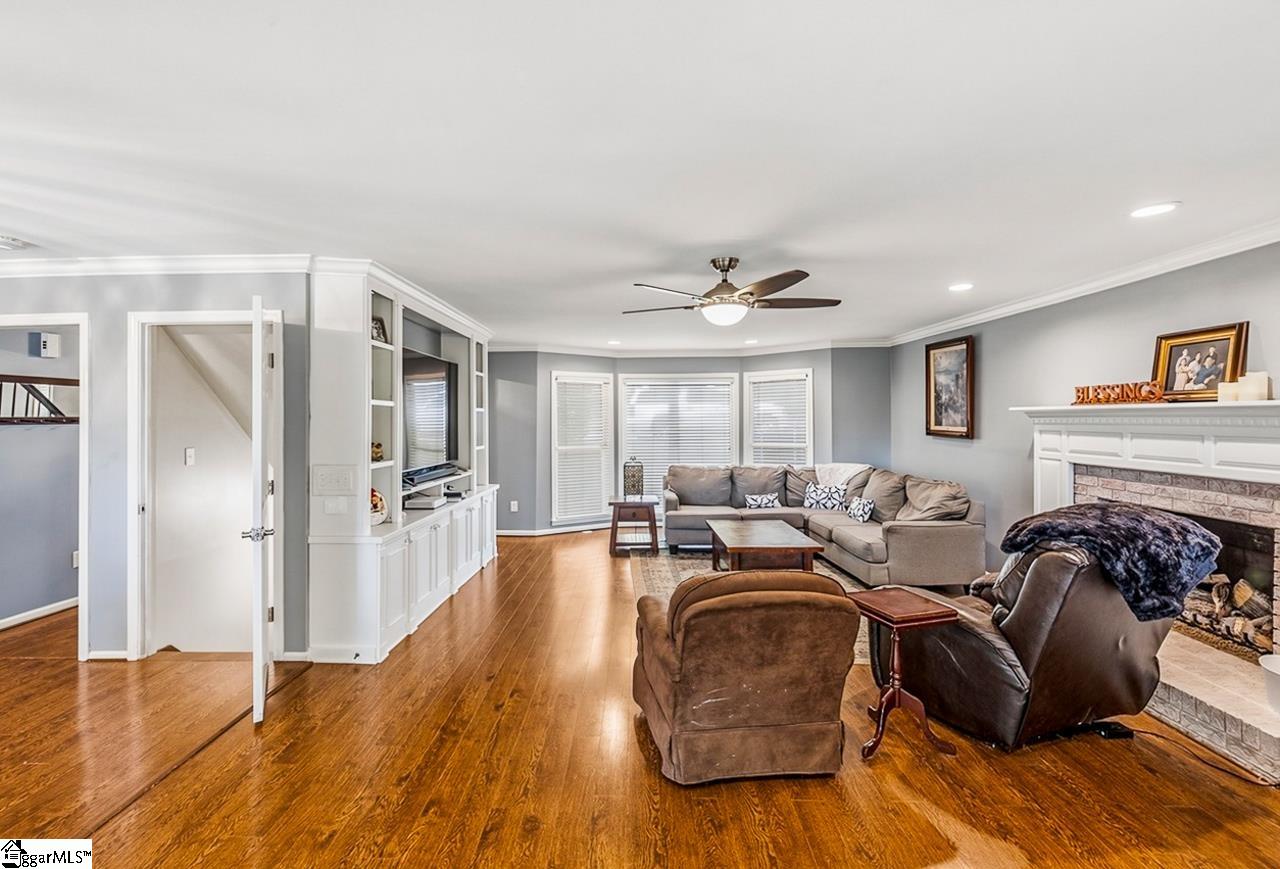 222 Squires Creek Road Simpsonville, SC 29681 - Photo 11 of 50