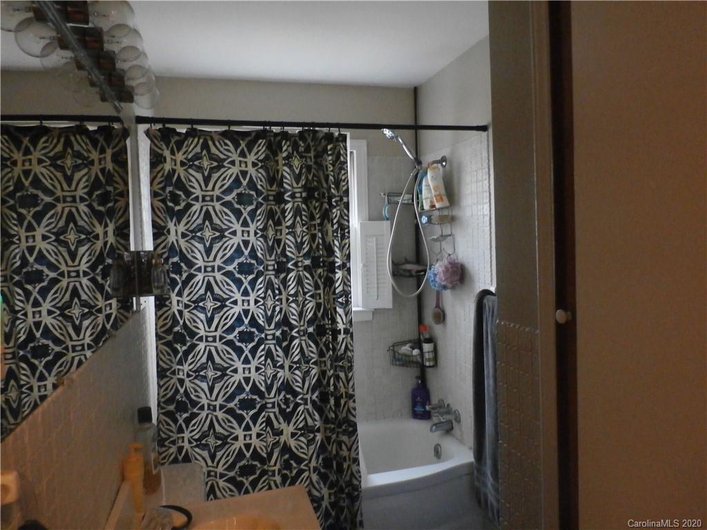 104 Red Bird Road Spruce Pine, NC 28777 - Photo 7 of 14 Gallery Image 7