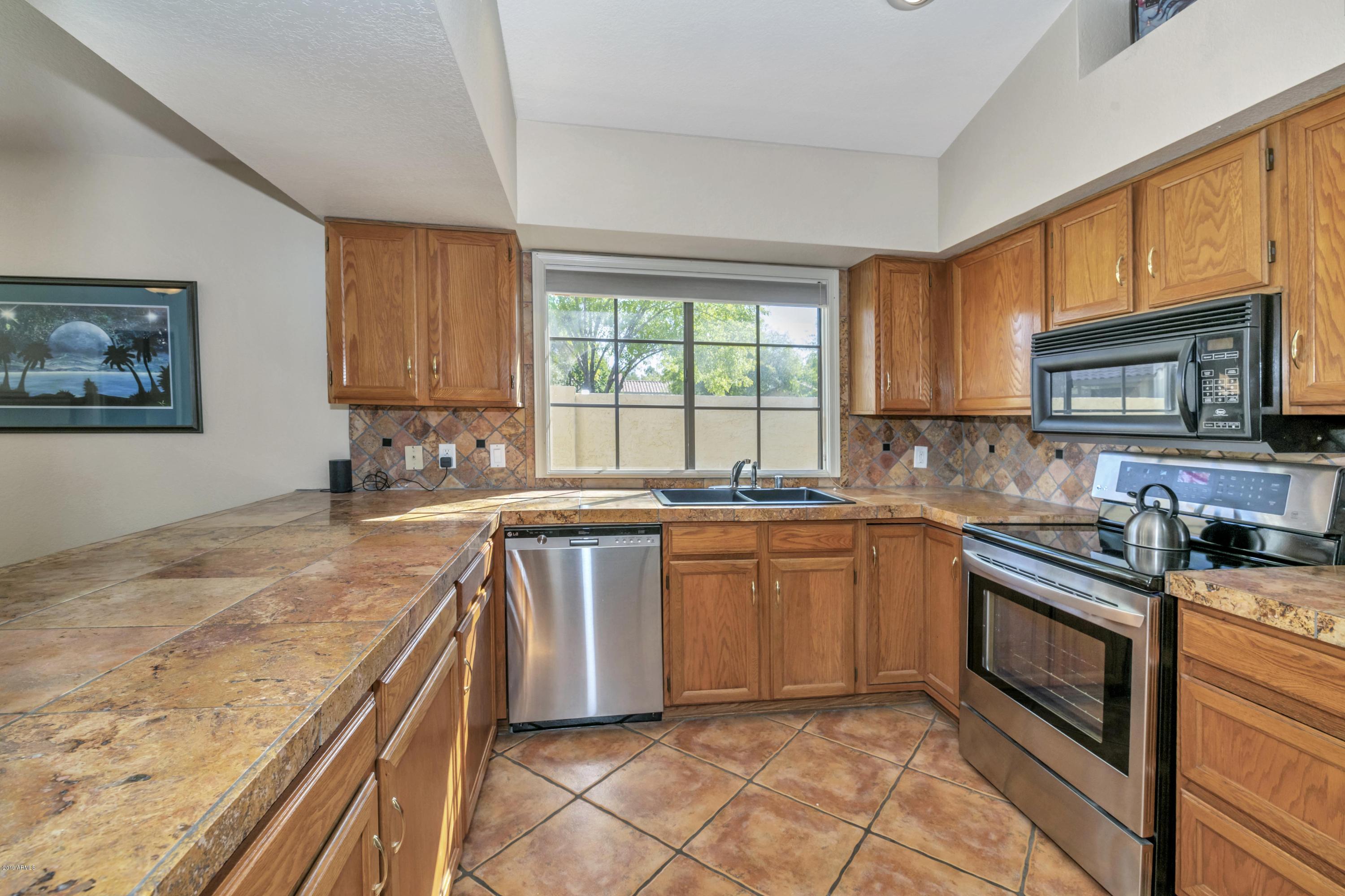 24 West Ranch Road Tempe, AZ 85284 - Photo 5 of 30 DLB_7829