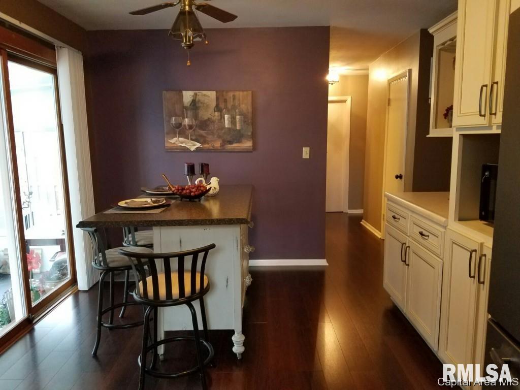 52 North Oxford Road Springfield, IL 62702 - Photo 7 of 20