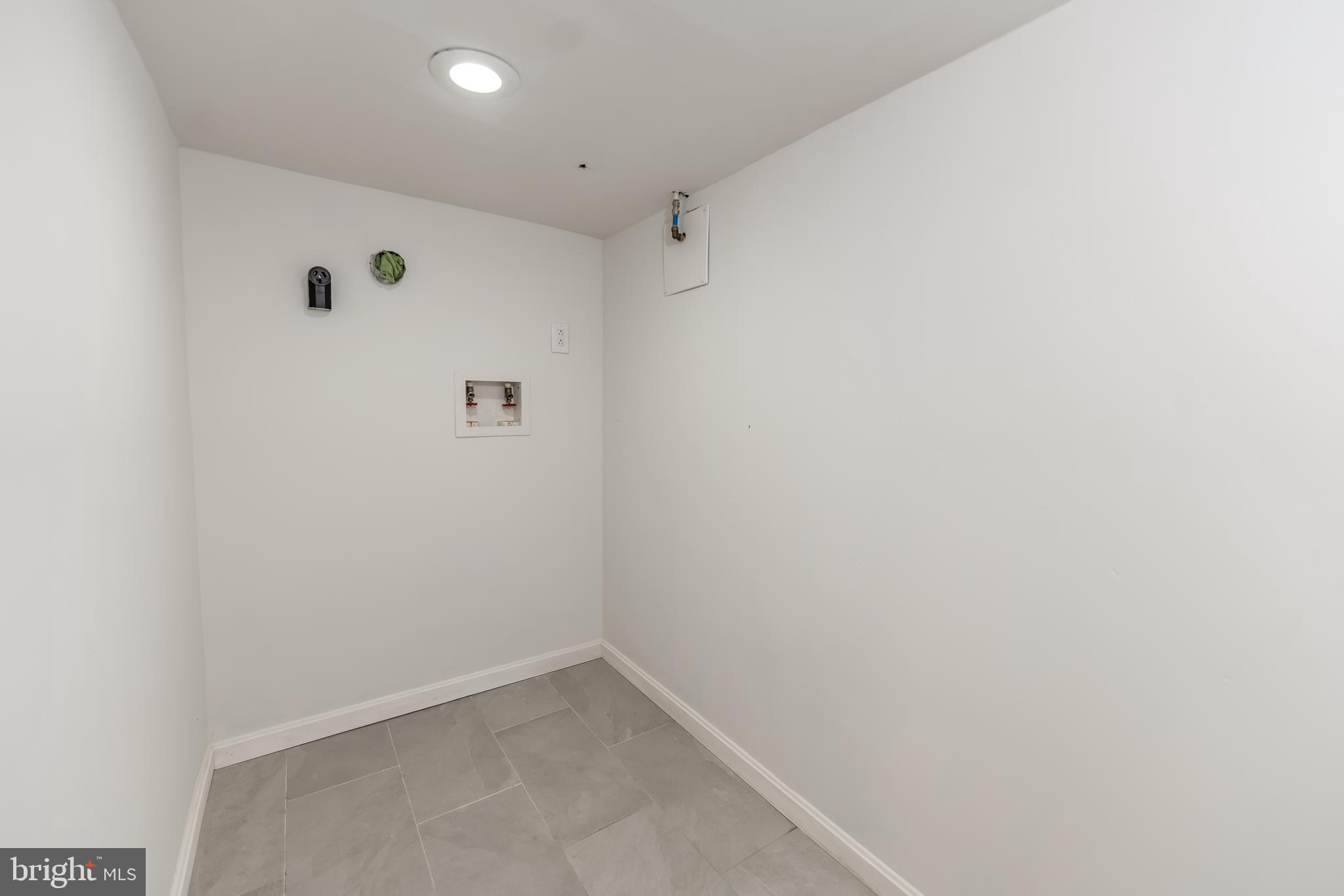 2500 Derry Street Harrisburg, PA 17111 - Photo 27 of 30 a view of an empty room