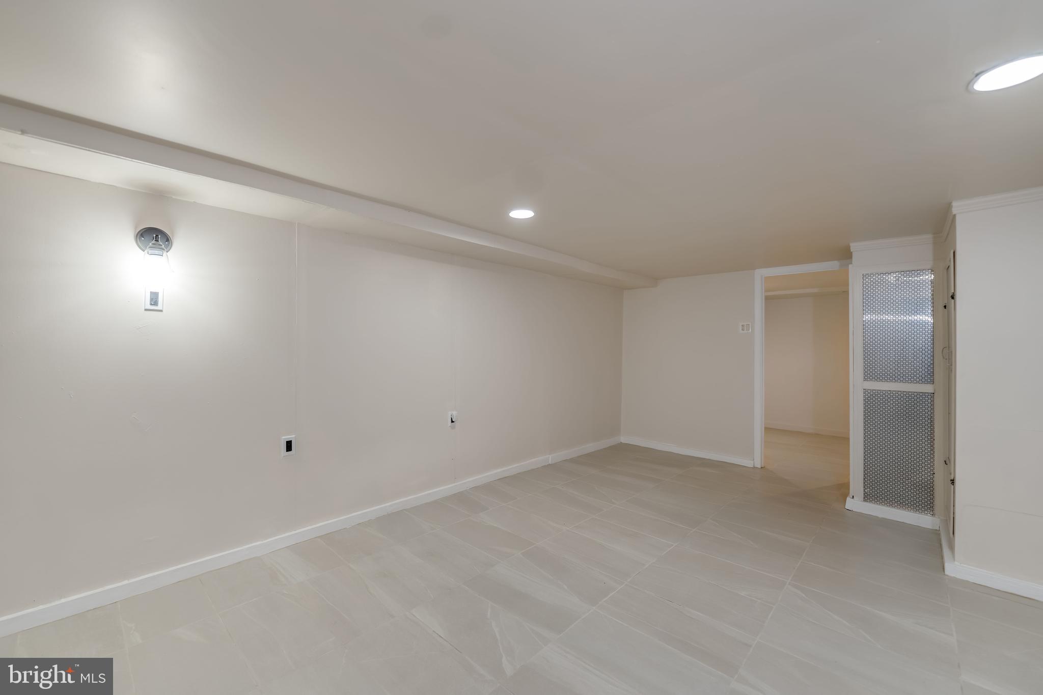 2500 Derry Street Harrisburg, PA 17111 - Photo 28 of 30 a view of an empty room