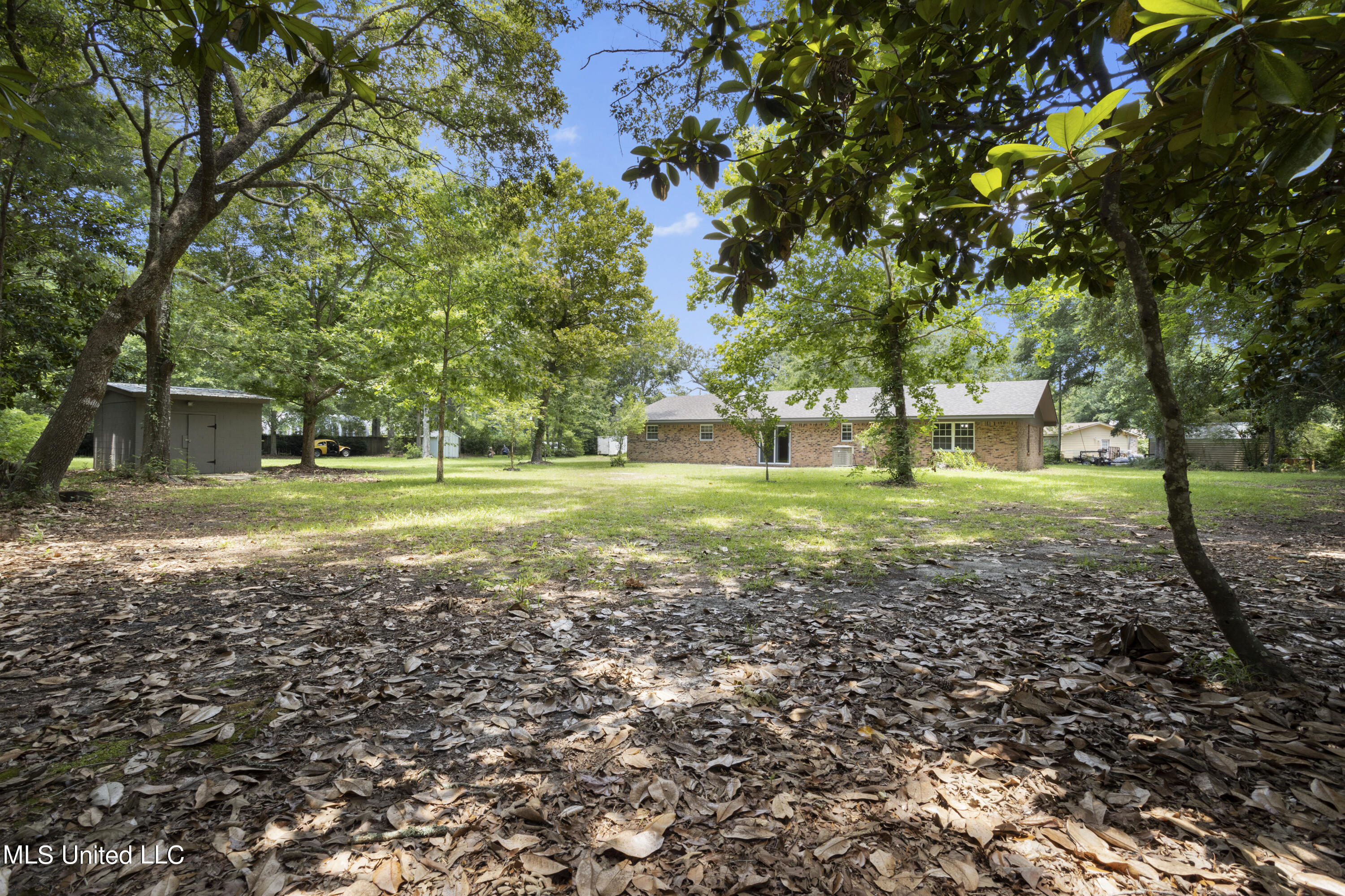 1700 Ladnier Road Gautier, MS 39553 - Photo 32 of 41 032