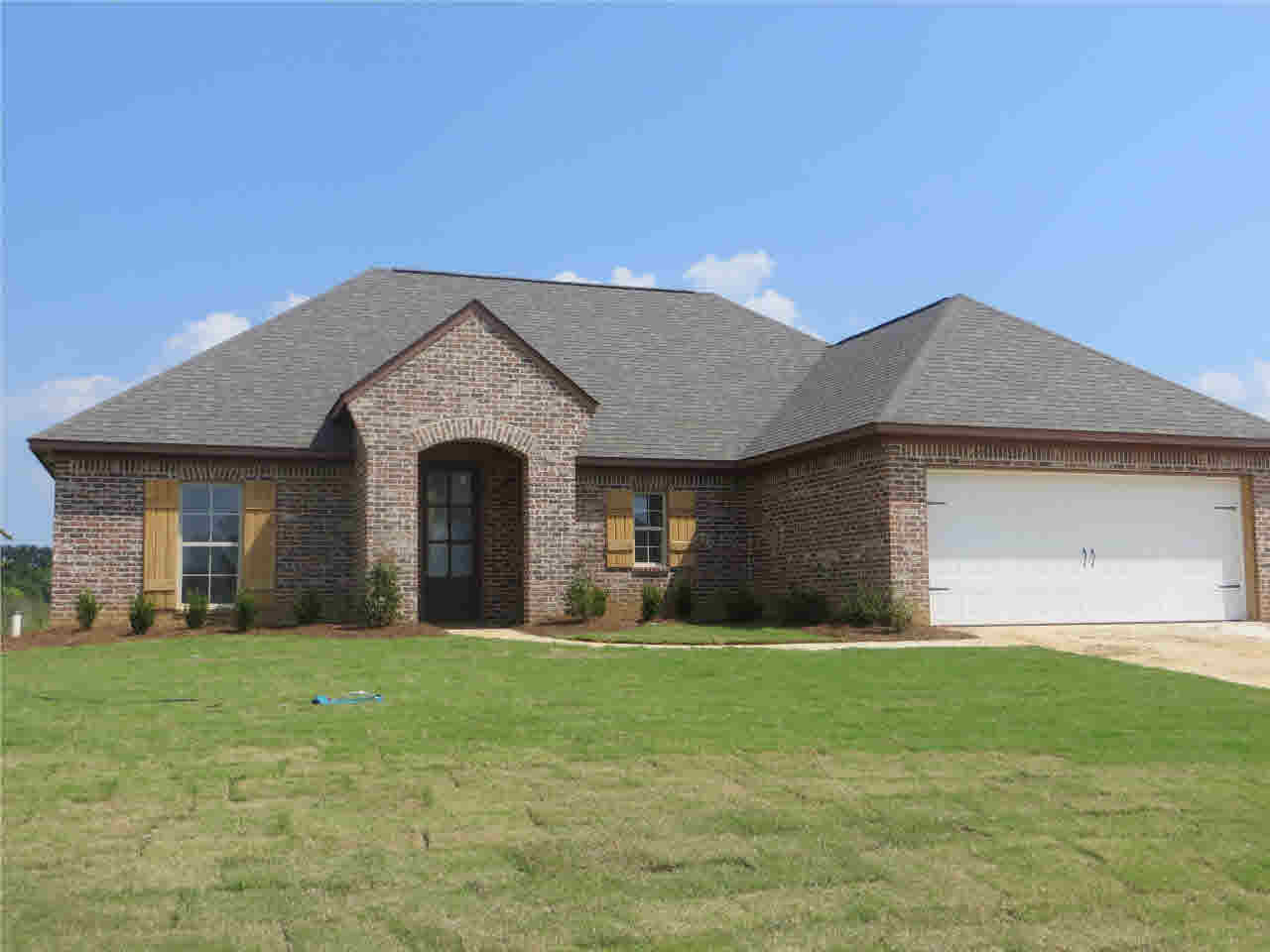 187 Rhodes Lane Canton, MS 39046 - Photo 1 of 26 Photo 1