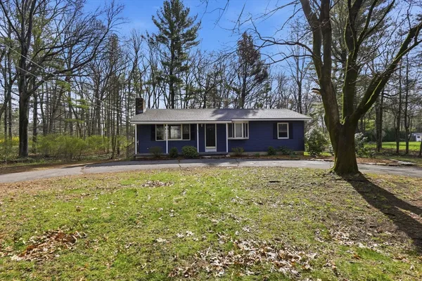 $325,900 | 31 Family Lane, Westfield, MA 01085