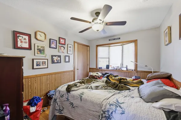 $325,900 | 31 Family Lane, Westfield, MA 01085