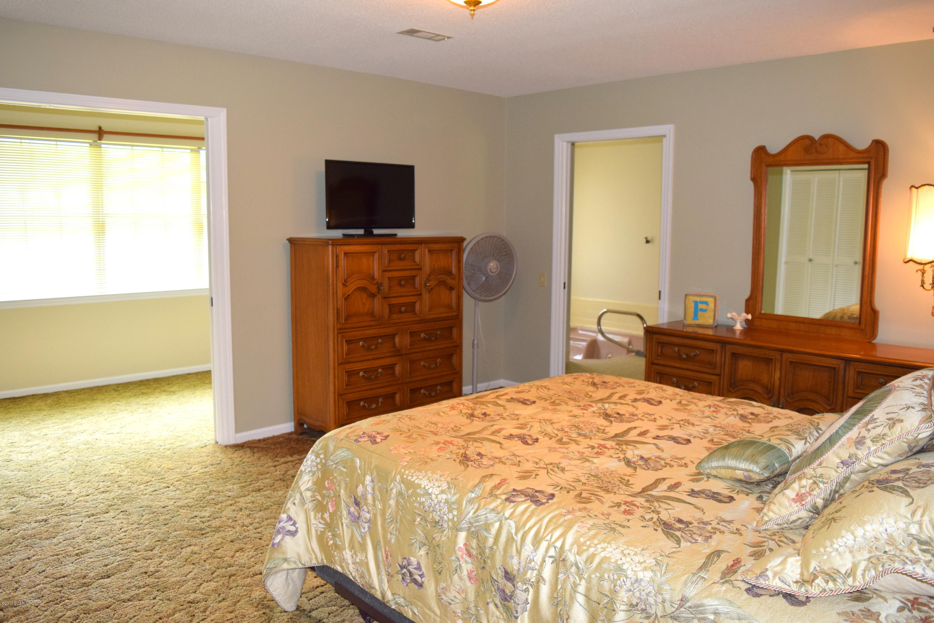 901 Layton Road Graceville, FL 32440 - Photo 11 of 22