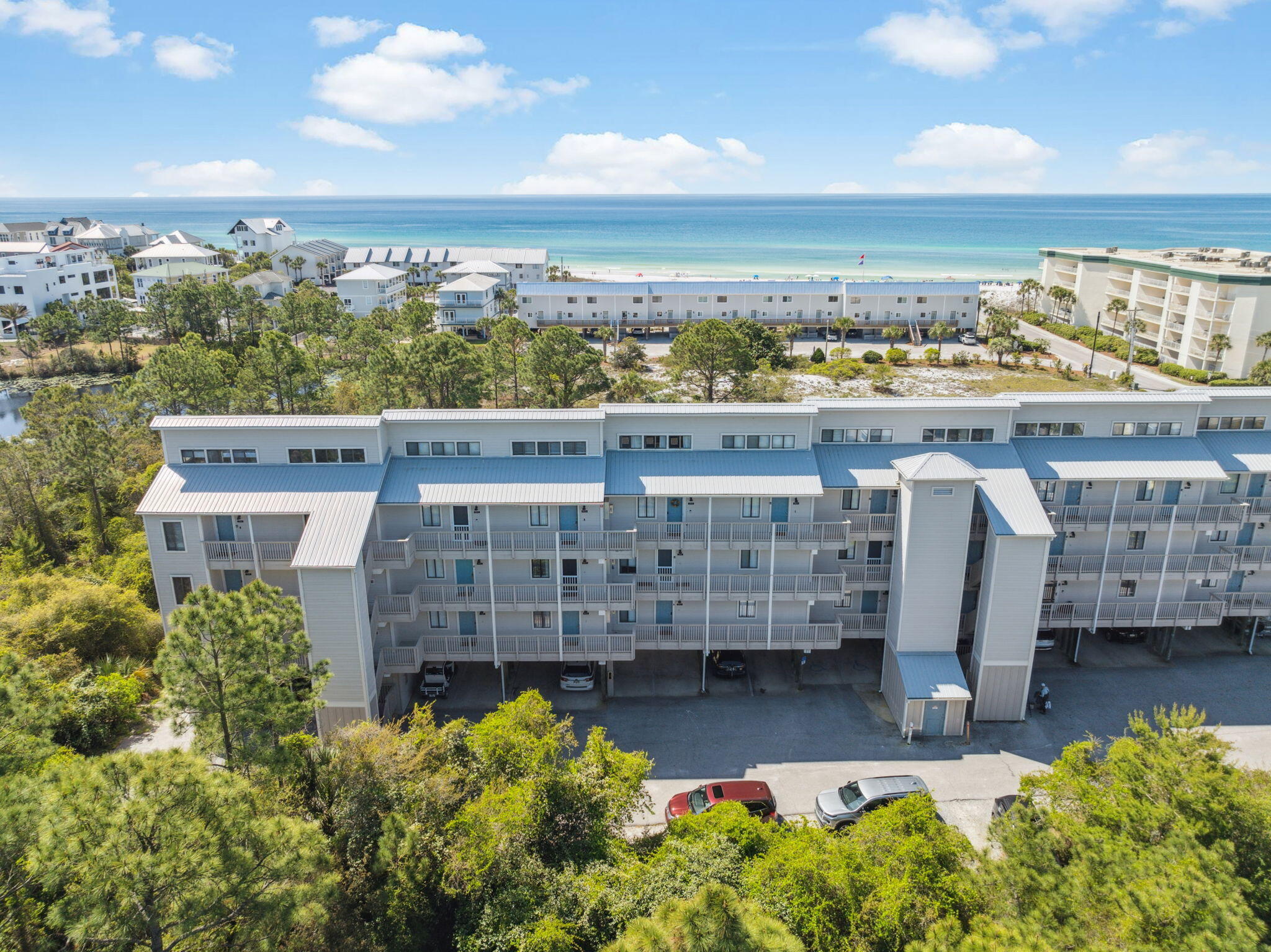 Array_145BeachfrontTrailUnit102A-6